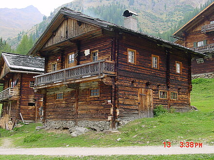Malga Selmer nel villaggio alpino di Oberstaller
